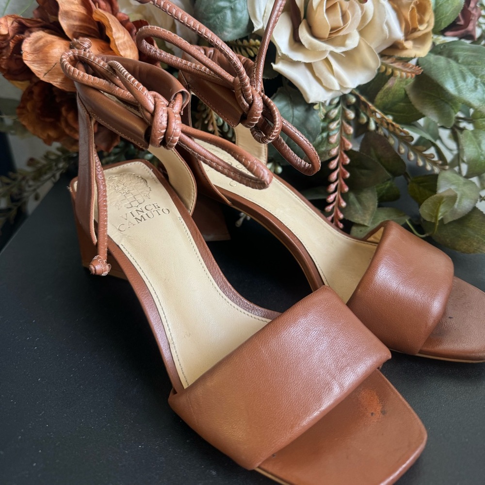Vince Camuto Brown Heeled Sandals 2 1/2